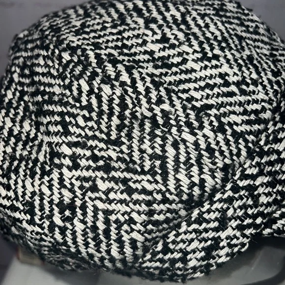 *SOLD on eBay MERONA 2000’s black and white newsboy cap new with tags - Picture 5 of 9